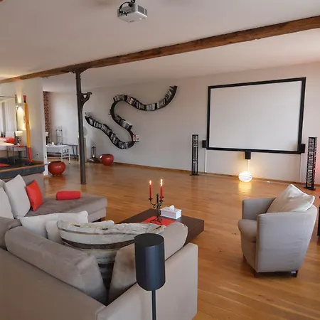 بيت للعطل Modern Holiday In With Sauna And Jacuzzi Ensival